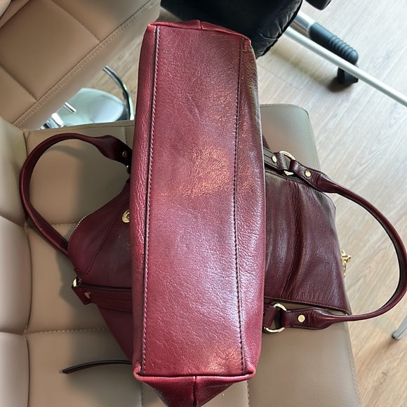Michael Kors maroon satchel with crossbody strap - Picture 10 of 14